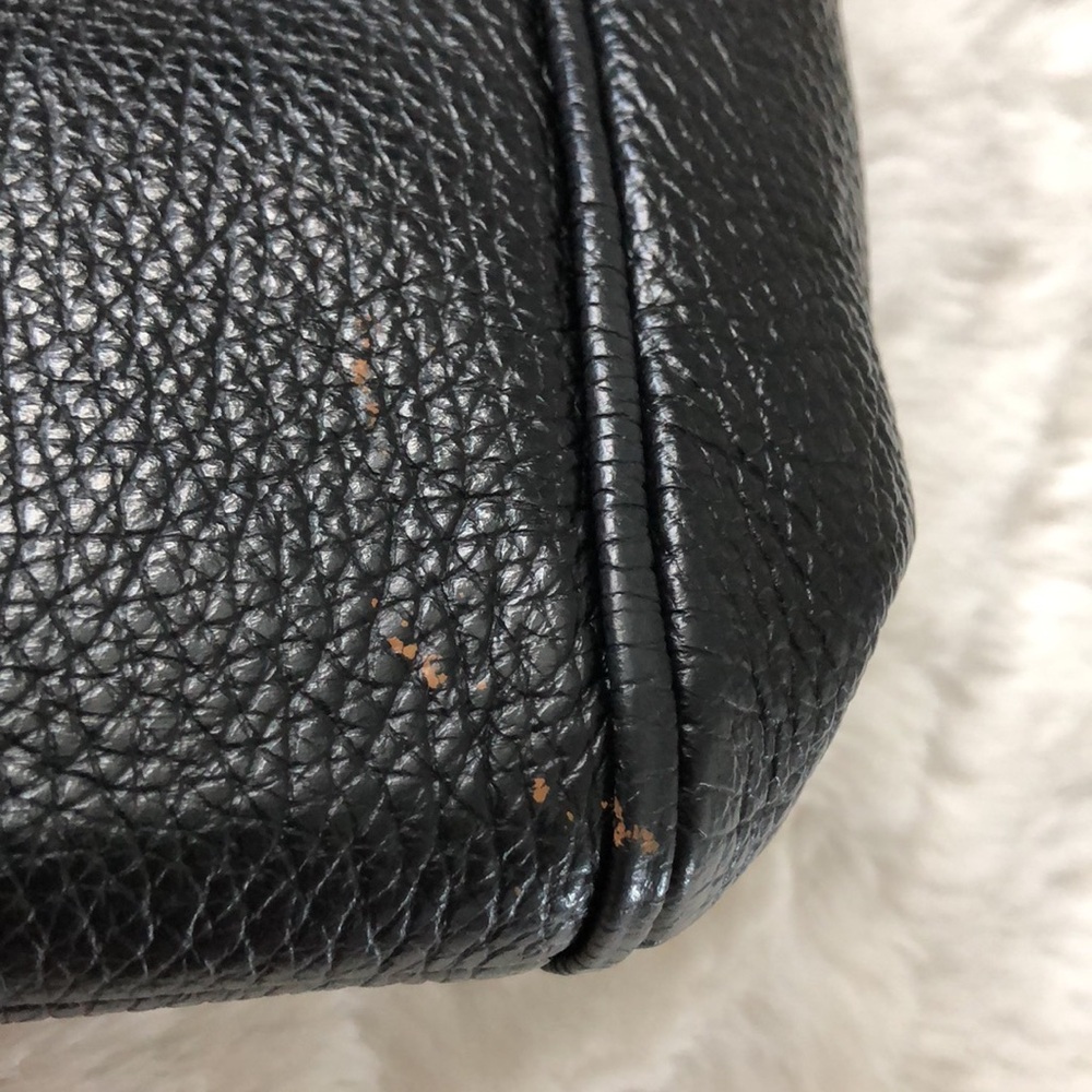 Vintage Fendi Authentic Black Leather Crossbody Bag - Picture 8 of 16